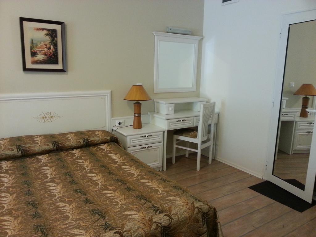 Hotel Venus Pantai Sunny Ruang foto